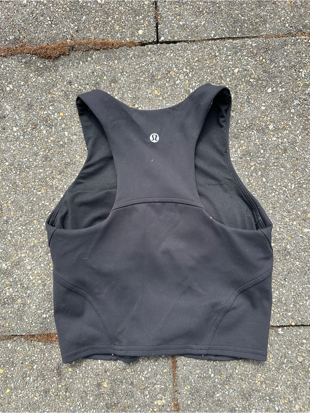 Lululemon Black Wunder Train Racerback Cropped Tank Top - Built-in Bra - Size 0
